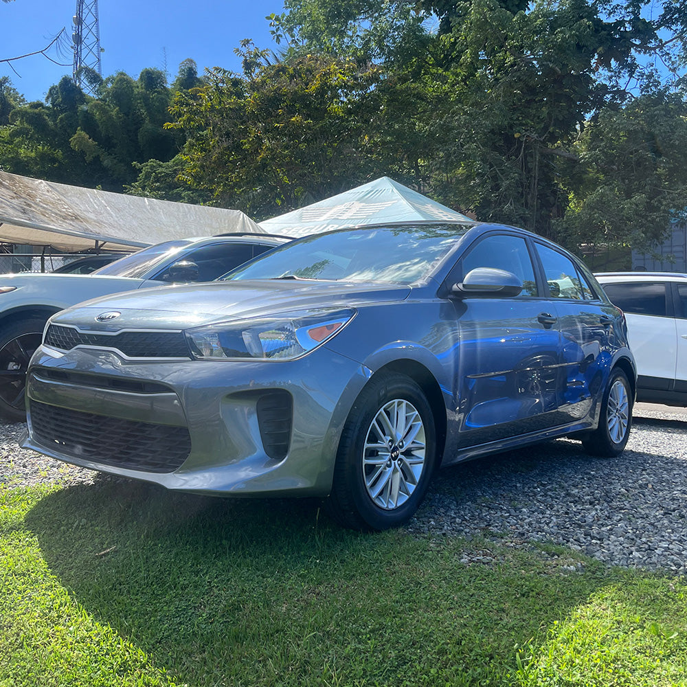 KIA RIO QUINTO AUTO COMPACTO $70.00/Día